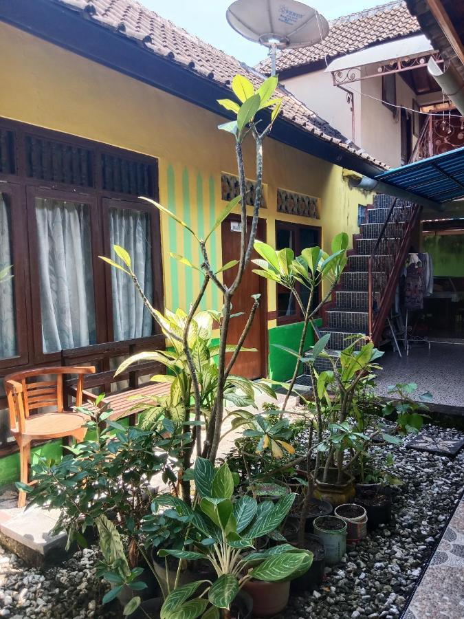 Agung Pring Homestay Batununggul Εξωτερικό φωτογραφία